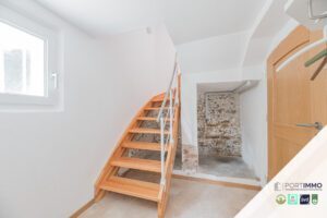 Treppenhaus von EG zu UG