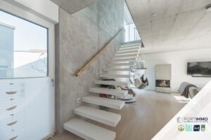 Aufgang zum Obergeschoss