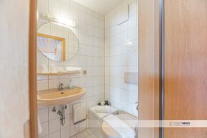 Badezimmer Zimmervermietung