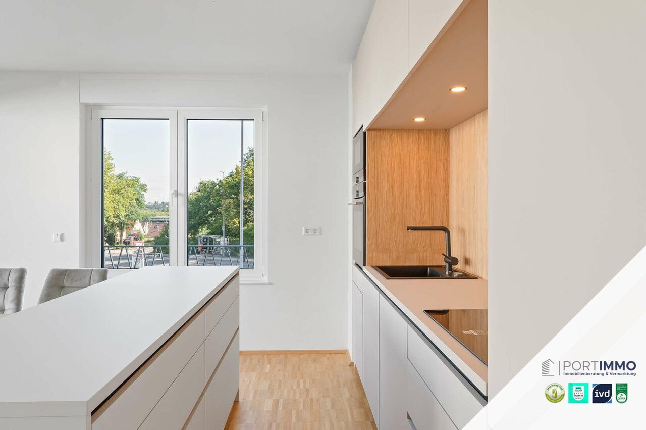 Maßangefertigte Einbauküche