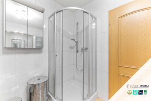 Badezimmer EG