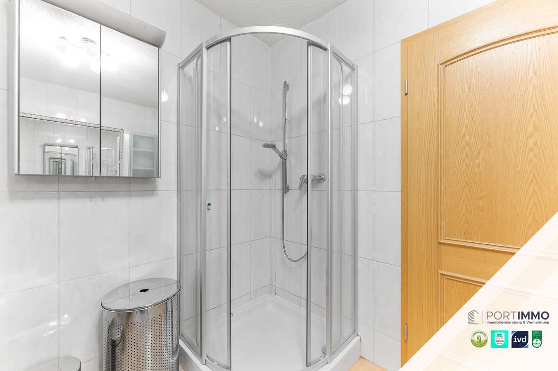 Badezimmer EG
