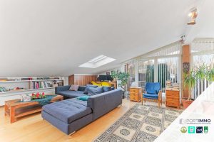 Wohnzimmer DG