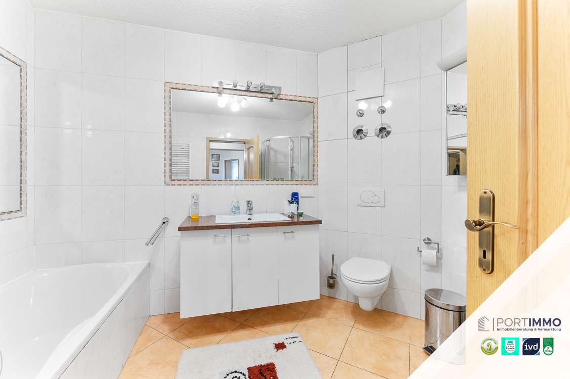 Badezimmer EG