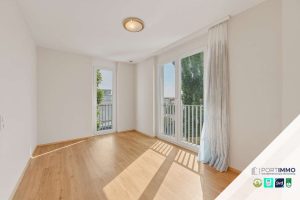 Kinderzimmer/Arbeitszimmer